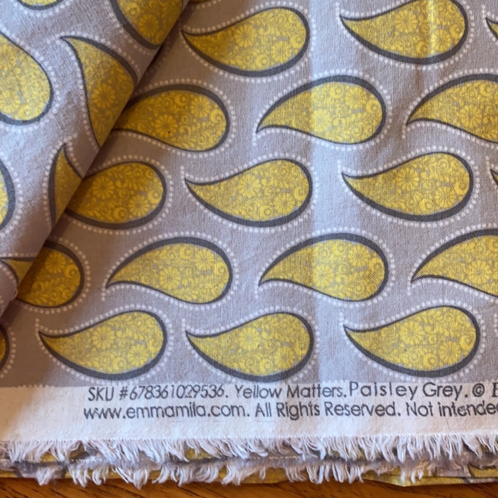 2 yards 100% cotton paisley print fabric Ready to Use! Laundered and pressed! - Picture 6 of 6